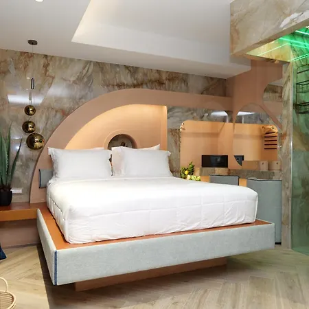 Luxury Seaview With Private Jacuzzi & Sauna * Saranda