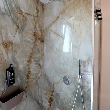 Luxury Seaview With Private Jacuzzi & Sauna * Saranda